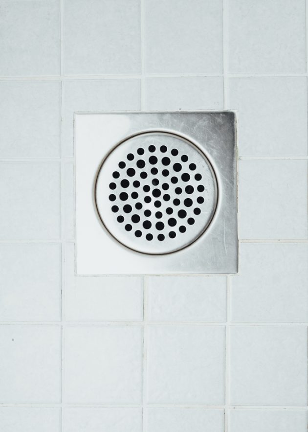 Two Easy Ways to Fix a Smelly Shower Drain