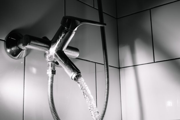 3 Signs Your Water Pressure is Too High
